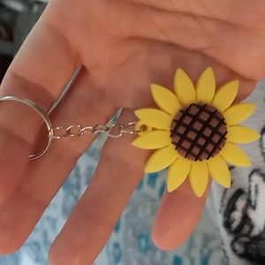 Flower keychain